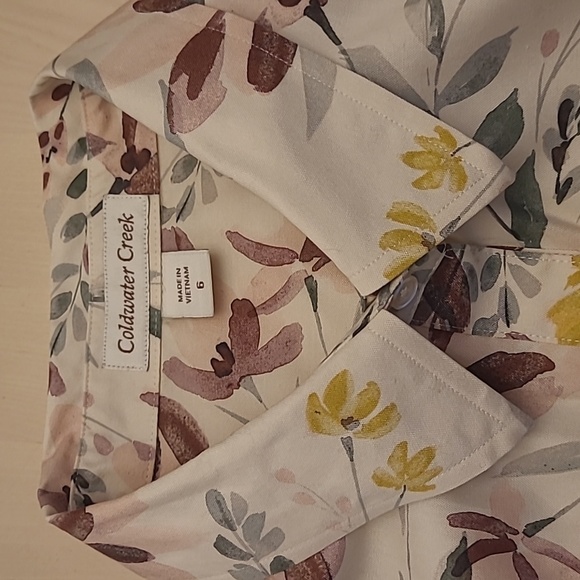 LIKE NEW Coldwater Creek Floral aprons Cotton Button Down Blouse - Picture 3 of 12